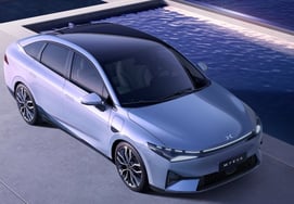 中 Xpeng Reads the Count of Entry... What's inside of the drastic recruitment that requires 'eight years of experience and involvement'