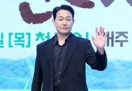 Пак Сон Унг, крепкий К-сильный [★Фото]