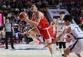 [Photo] Eddie Daniel's "Yong-cheol's shot under the basket."
