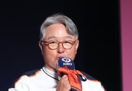 [Photo] Director Kim Kyung-moon establishes a pre-emptive operation