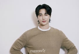 Chờ đợi phản ứng hóa học giữa IU và cậu ấy.Byun Woo Suk là diễn viên 男 thứ ba trong Star Ranking