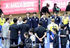 [フォト] 「プレイオフ初戦で敗れた」現代建設