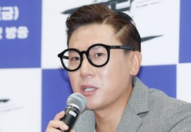 トップエンタメ人→プロデューサー..ショップ・シャクラを率いたイ・サンミンの勝負手『232プロジェクト』 [★FOCUS]