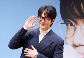 『ソン・シギョンの鼓膜彼氏』 [★写真]