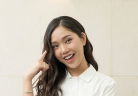 Mimi, "Cute smile." [★ Photo]