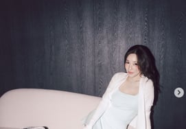 Tiffany đăng ảnh họa báo phim 'Byun Yo ♥' sau khi kết hônnhan sắc bùng nổ