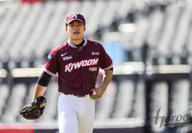 [官方] 3名"冲击"投手"肩膀受伤"接连倒下，俱乐部官方表示"将决定休息2~4周后重返球场的时间"