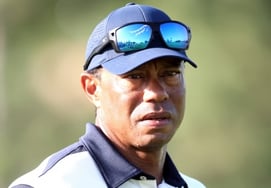 "Шок" Тайгер Вудс арестован полицией за вождение наркотиков... До крушения автомобиля