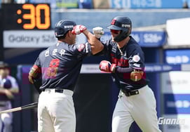 「試験1位」ロッテの勢いがすごい！ 9回に満塁のピンチに追い込まれたが、サムスンに6-3で辛くも勝利→2022シーズン以来、4年ぶりの開幕戦勝利 [大邱現場レビュー]