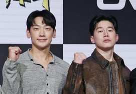 Chồng của Kim Tae Hee và Yoon Seung Ah gặp nguy cơ cắt đứt quan hệ Bi: "Mày làm người ta phát điên à?" Bùng nổ cuộc trò chuyện 20 năm của Kim Moo Yeol [chuyến tham quan điên cuồng]