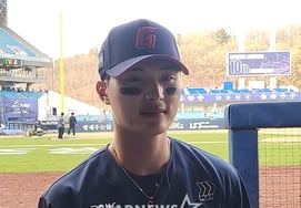 尹东熙坦率表白说:"看到了啊？ →心情不好:因为是事实，所以不会在意，一年四季都会努力做好。"