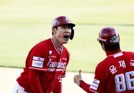 [Изображения] Капитан десантника "Капитан Отагон" 'Я капитан, поэтому проиграл в первом матчеЯ не хотел слышать '