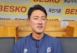 «Даже если вы уйдете на пенсию, чтобы вы не пожалели об этом» - зажгите последний фейерверк! Открытие 2 игры подряд 3 удара, хоум-ран → неплохо стартовать