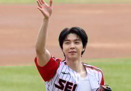 [相片儿] Johnny 帅气的NCT胜利精灵