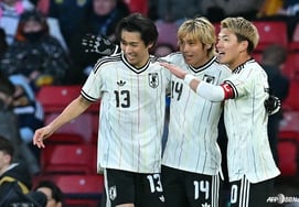 'Великий подъем' → Футбол в Японии, Бразилия →Боливия →Победа над Шотландией 'Четыре победы подряд' ... Хонг Мён Бо становится все хуже и хуже