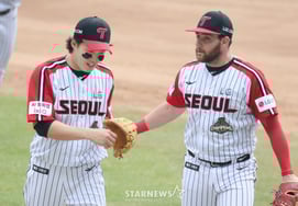 [フォト] イム・チャンギュ 「やっと笑える」'