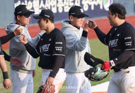 [Photo] Kim Hyunsoo, "I came well."'