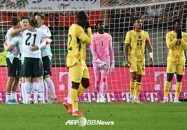 Lo ngại về thất bại thảm hại của Hong Myung trong chuyến thám hiểm Áo còn mạnh mẽ hơn cả Bờ Biển Ngà