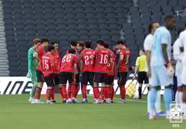 洪明保監督と選手の『言葉が違う』『課題として浮上した「3分」新規則の活用法』