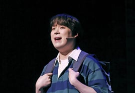 ヨンホ『真剣なステージ』 [★写真]