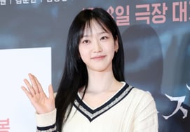 韩智贤，可爱的微笑 [★照片]