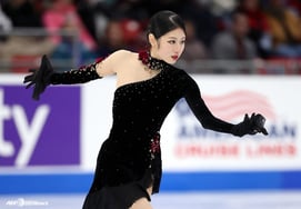 "花滑女王"李海仁粉丝见面会，预售开始仅20秒就"光速结束"是真的吗？ 人气爆棚的证明