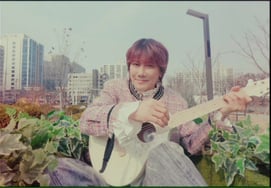 quyên góp 20 tỷ won → cuộc sống thuê nhàKim Jang Hoon, lái xe đẩy..Công bố MV 'Đại gia'