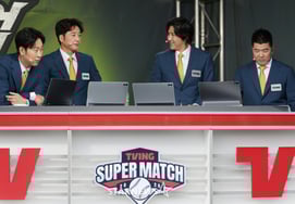 [相片儿] 最强棒球和火花棒球"用嘴团结在一起"