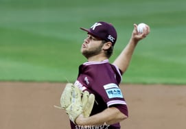 [Фото] Кивум Уайлс - "Отборочный бой с Венециано"