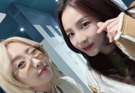 «Пак Бом Сонджон» Сандара Пак, 2NE1 до сих пор дружба с общественностью..." Цветочное время". [человек.]