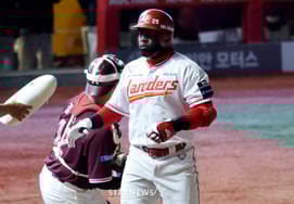 [相片儿] "是礼物吗？' 追击索洛·埃雷迪亚