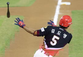 [BHIND ★] Ким До Ён 2026 вешалка для лошади, туранпо бум! Первая победа в сезоне KIA с тремя попаданиями!