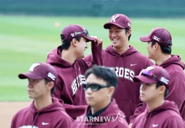 [Фото] 'Хорошо держись, пока я не вернусь!' Ан Уджин