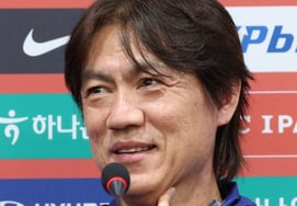 「衝撃的な解任ニュース！」ワールドカップを前に、洪明保監督と共にハマ平に上がっていたサウジの司令塔が解任→エジプト戦で0-4の大敗が決定打