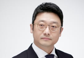 ボルボ・コリアのイ・ユンモ代表「EX30・EX90、圧倒的な価格競争力でプレミアムEV市場を制覇する」