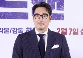 "Boycriminal Controversy → Retirement" Cho Jin-woong witnessed in Malaysia, "passing by quickly"..I lost contact with my acquaintances [Star Issue]