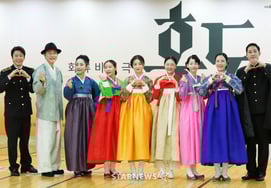 Please look forward to the play "Hongdo" [★ Photo]