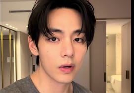 «Сладкий» сказал, а затем нырнул в кровать.BTS V чудный и необычный T-Talk, вызов фанатов продолжается. [K-EYES]