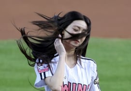 [相片儿] ITZY有娜，《倩女幽魂》结束