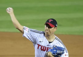 [Фото] Пэ Джэ Джун 'Не раскачивайся'