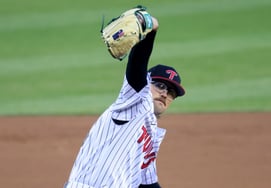 『わぁ』LG初のQSがア・クォの外国人選手だなんて··· KIA相手に6イニングで1失点、KK！ 練習試合『ERA 6.14』は本当にウォーミングアップだったのか [ジャムシル現場]