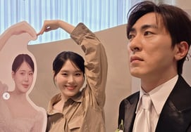 Kim Won-hoon and Um Ji-yoon eventually divorced despite dating for 15 years [Star Issue]