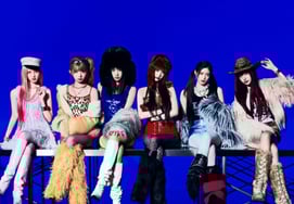 Это первое место в чартах, музыкальное первое место, первое место в Hwacheon.Долгосрочные кассовые сборы Ives 'Bang Bang'