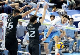 [Фото] 'Что впереди' Лим Дон Хёк