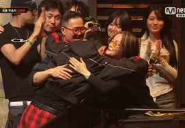 "18岁退学"金夏温在父母眼泪中夺冠《Show Me 12》 [综合]