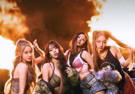 Kiss of Life quay trở lại với Hot Girl