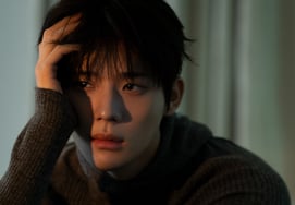 Moon Sangmin's eyes are..an understated sexiness