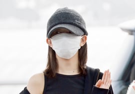 眉毛 "可爱的问候" [★照片]