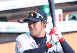 [Фото] Председатель Ха: "Битва коротка, база на первом месте"