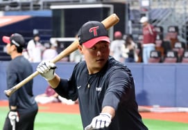 [一度でスッと] 『ジャムシルビッグボーイ バランスを探して』 キウム戦で打撃練習をするイ・ジェウォン